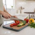 ⁦لوح تقطيع وجهين خشب و ستانلس مقاوم للخدوش⁩ - الصورة ⁦4⁩